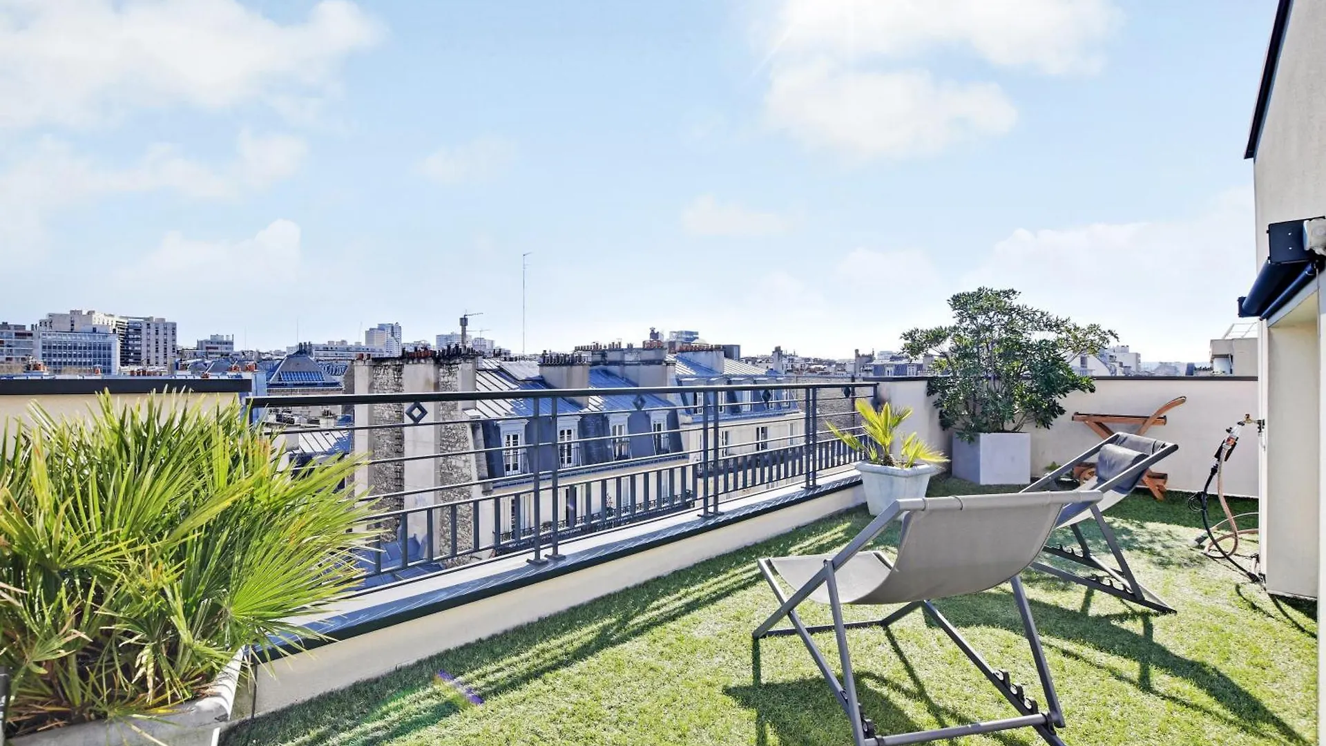 Invalides - Breteuil Daire Paris